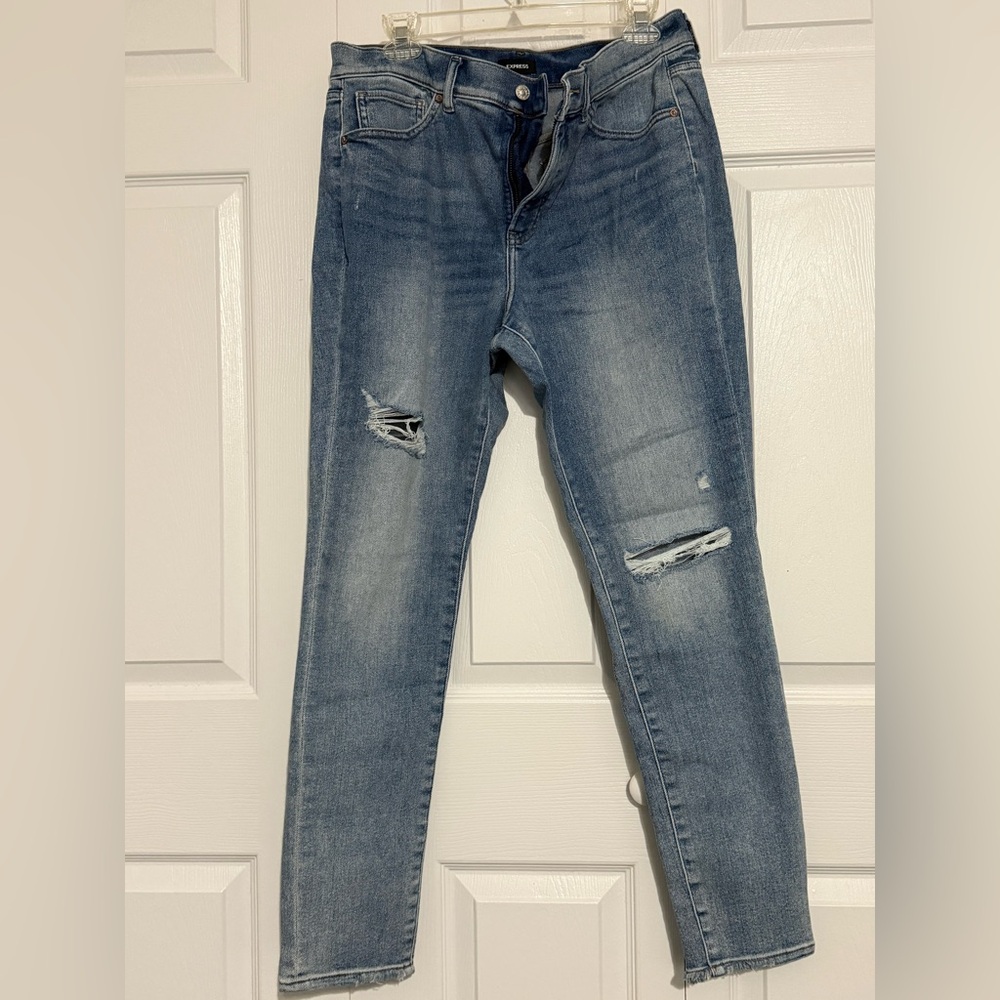 Express Women's Distressed Medium Blue Skinny Jeans